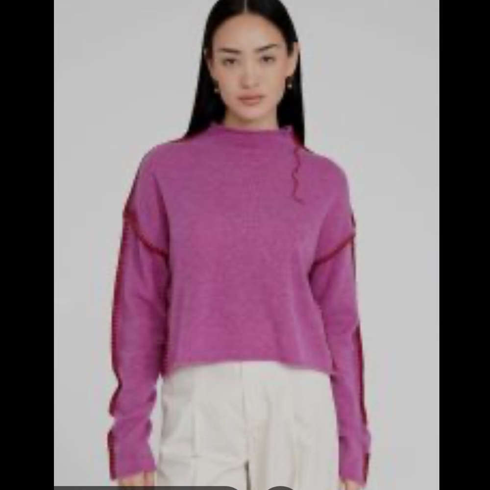 Cropped pink cashmere sweater by Chan Luu